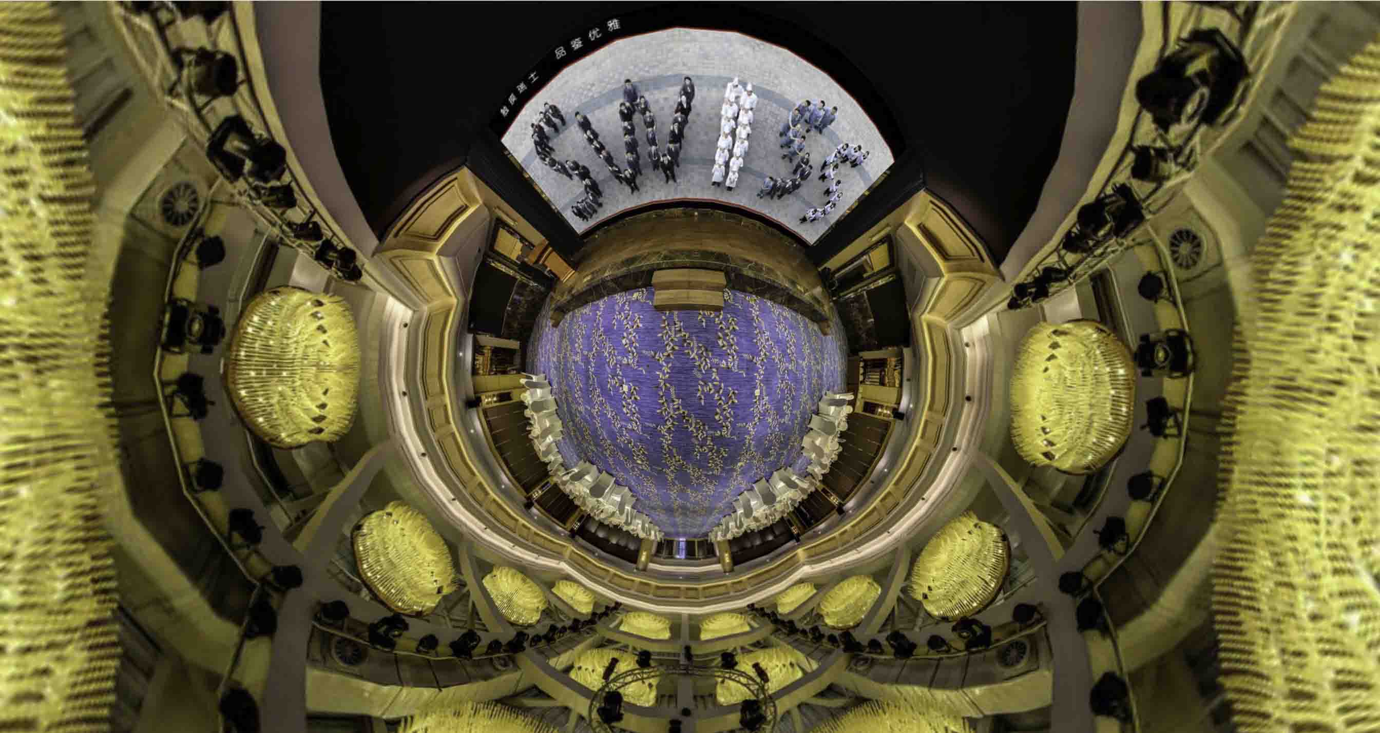 崖城镇探索VR全景拍摄中的深度感：营造沉浸式体验的关键要素